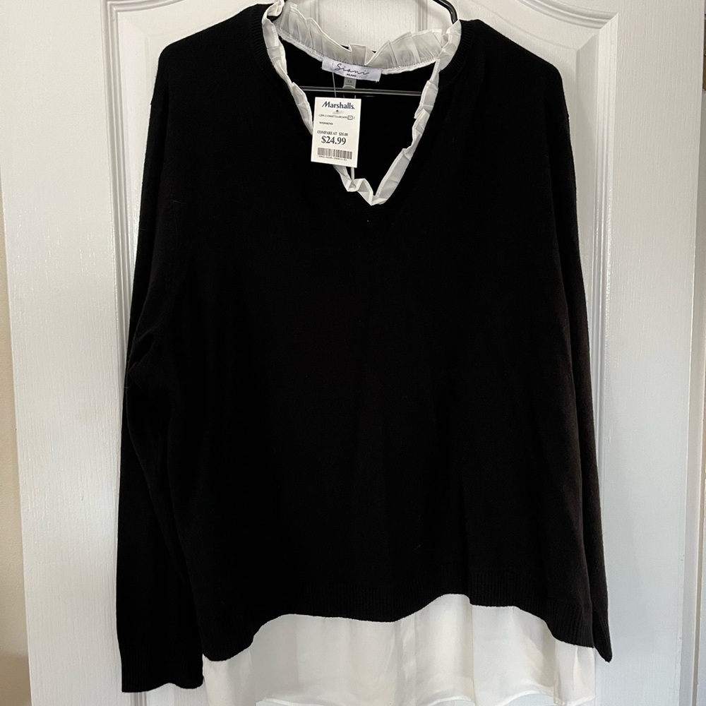 NWT Elegant Black and White Women's Top